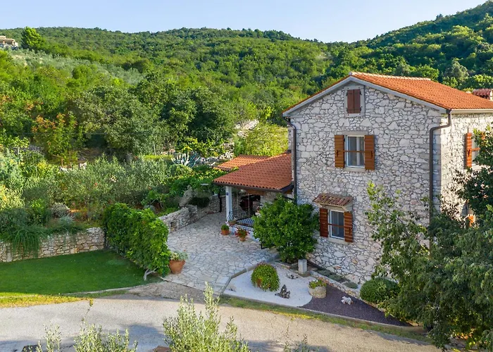 Haus Salakova A Lovely Vintage Stone House Vikendica Rabac